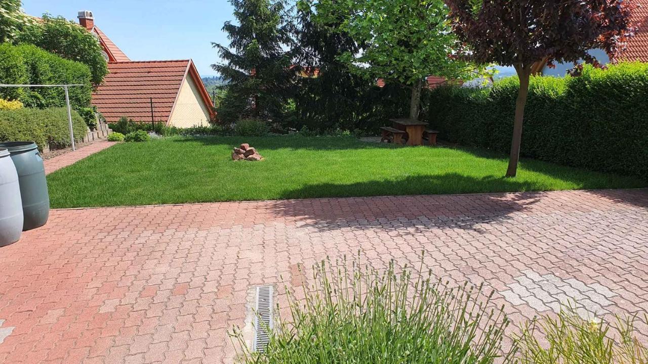 Apartment In Fonyod/Balaton 18580 Kültér fotó